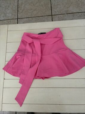 Zara mini shorts, skirt.